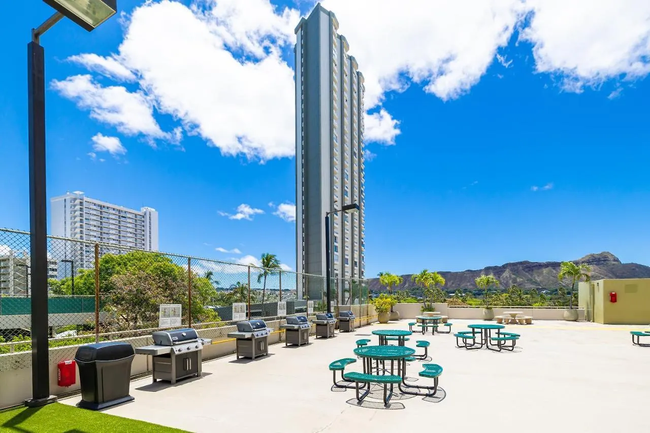 Waikiki Sunset City & Mountain View With Parking Honolulu